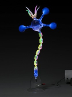 Flameworked borosilicate glass, inert gas, electricity
14"w x 10"d x 26"h plasma light art wayne strattman
